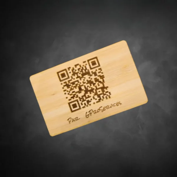 Carte de visite en bambou gravée au laser avec QR code et NFC – Image 2